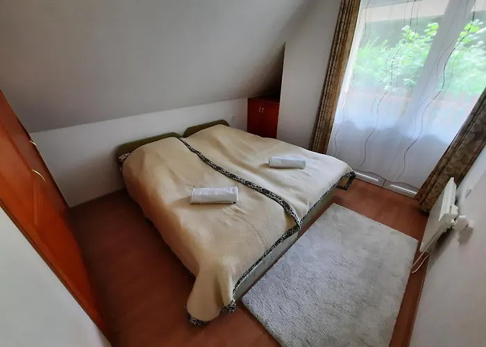 Somhegy Vendeghaz * Matraszentimre